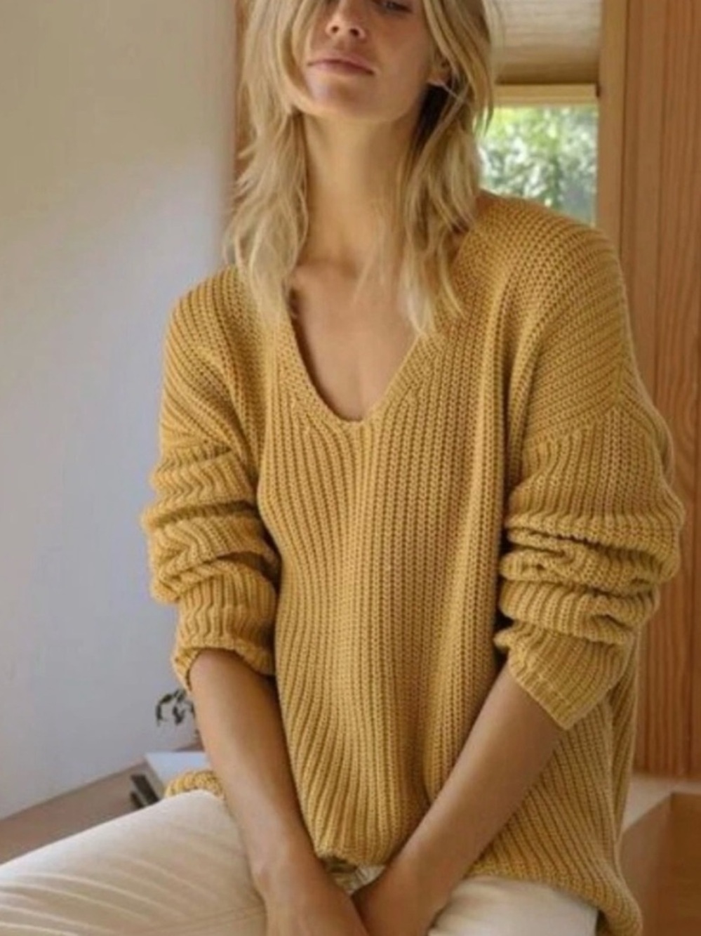 Jenni Kayne Fisherman Organic Cotton V-Neck Sweater in Mustard Yellow Sz M
